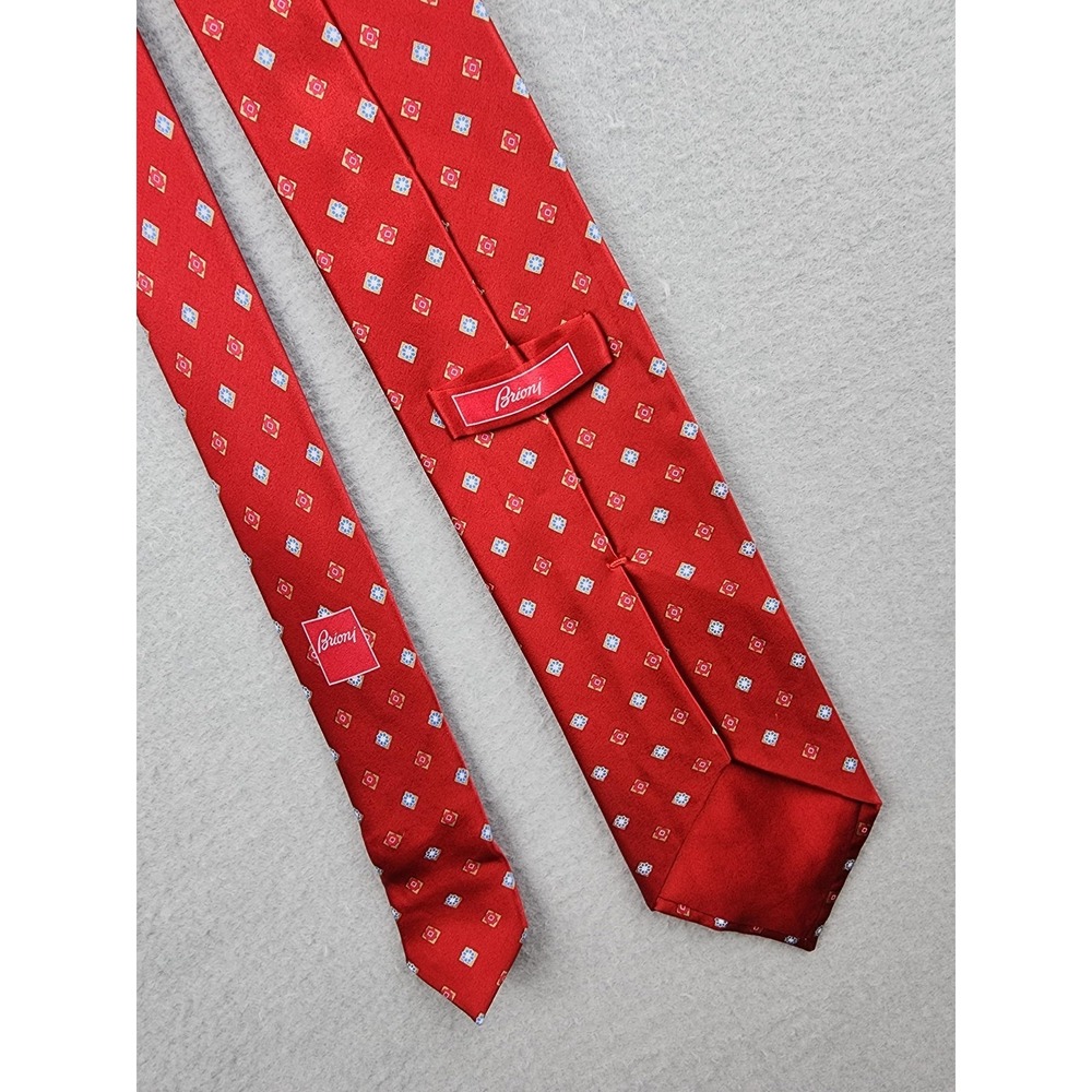 Brioni Tie Mens One Size Red Geometric 100% Silk Made Italy Classic Necktie